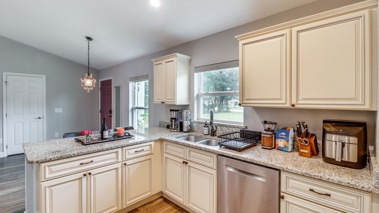 Photo of Kitchen in Candler