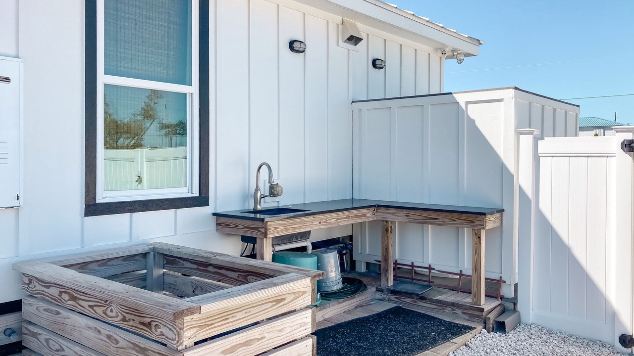 Photo of Outdoor in Mexico Beach Business Center