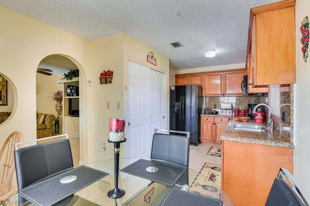 Photo of Kitchen in Pahokee