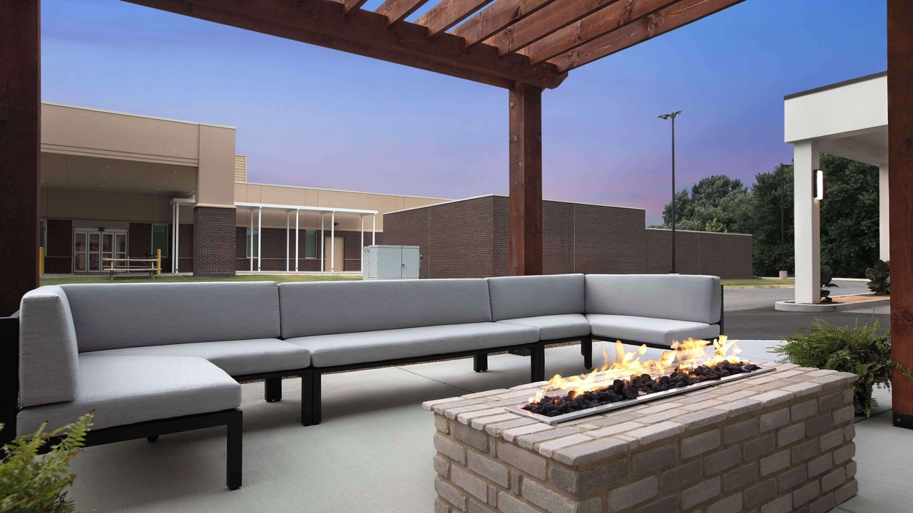 Photo of Patio Balcony in East Ridge