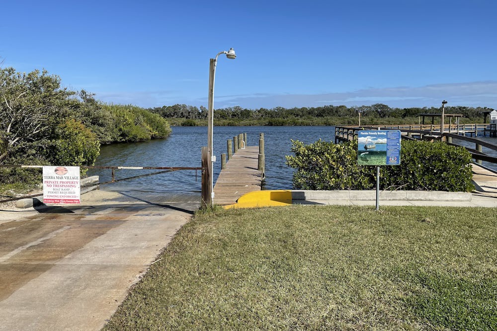 Photo of Outdoor in Edgewater