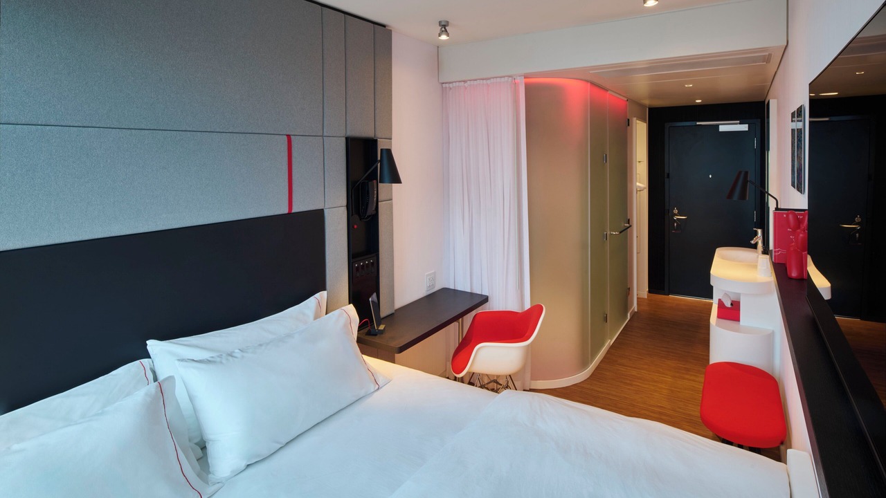 Photo of Bedroom in West Avenue