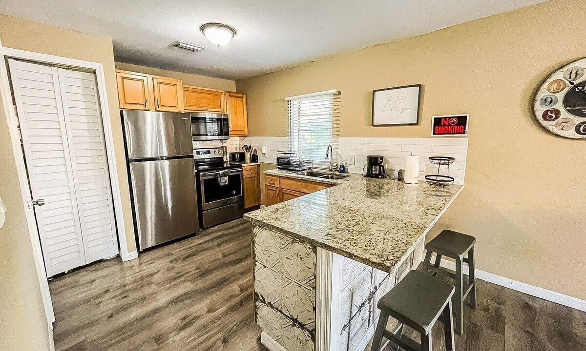 Photo of Kitchen in Temple Crest