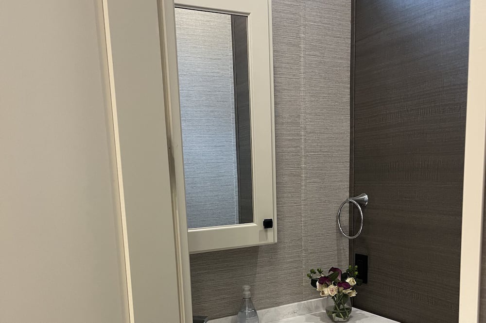 Photo of Bathroom in Big Pine Key