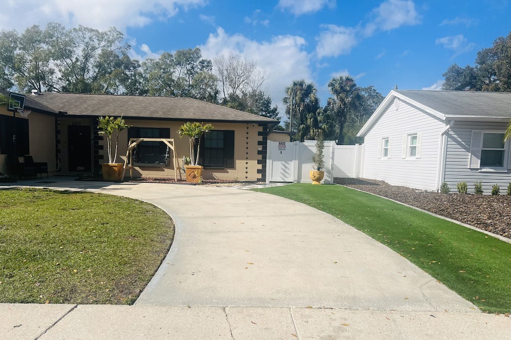 Photo of Outdoor in Town N County Park