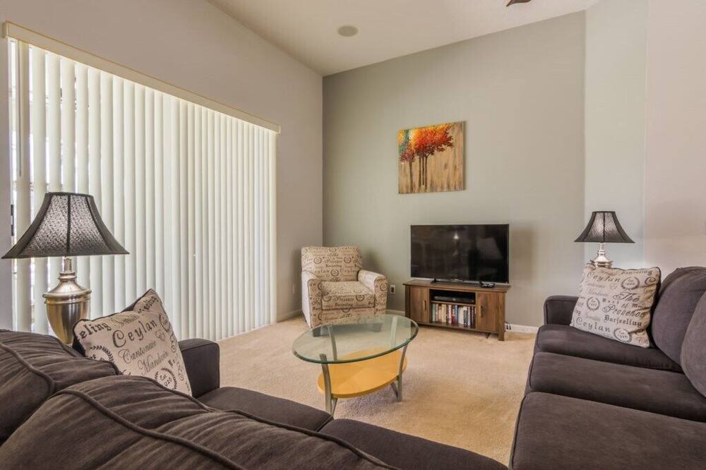 Photo of Bedroom in Highlands Reserve