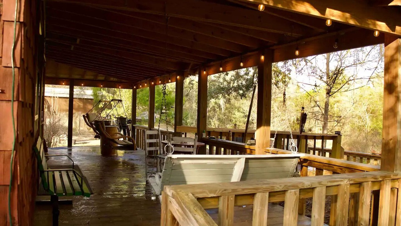 Photo of Outdoor in Ridge Manor