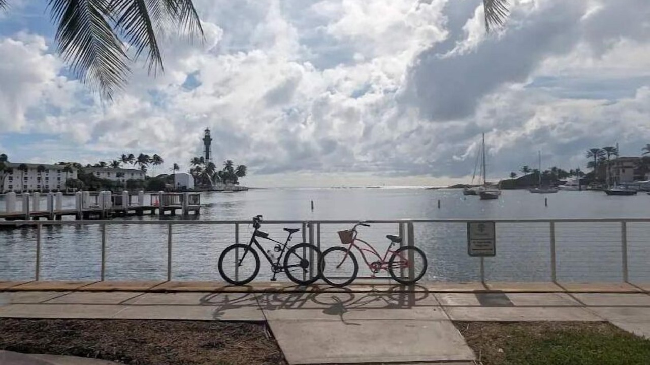 Photo of Others in Lighthouse Point