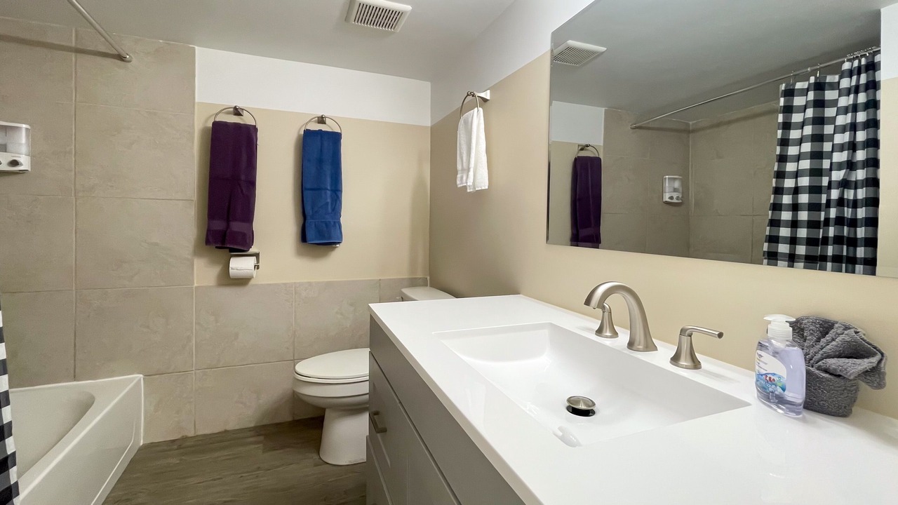 Photo of Bathroom in Iona