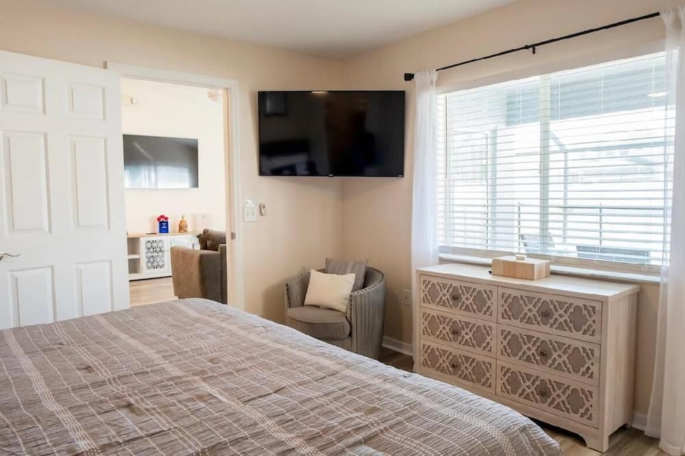 Photo of Bedroom in Hillcrest Estates
