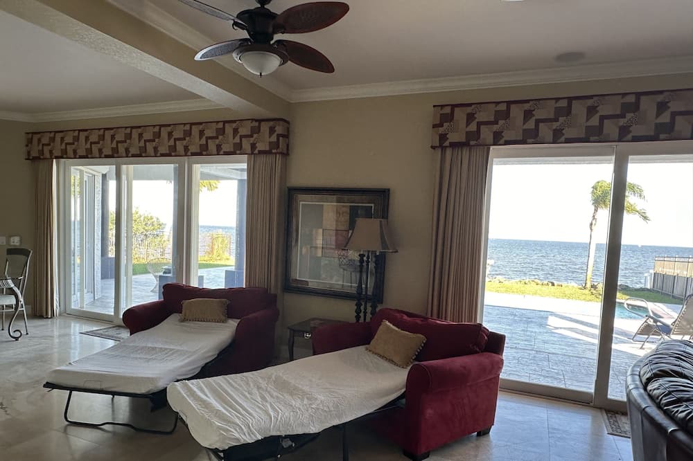 Photo of Others in Indian River Residence