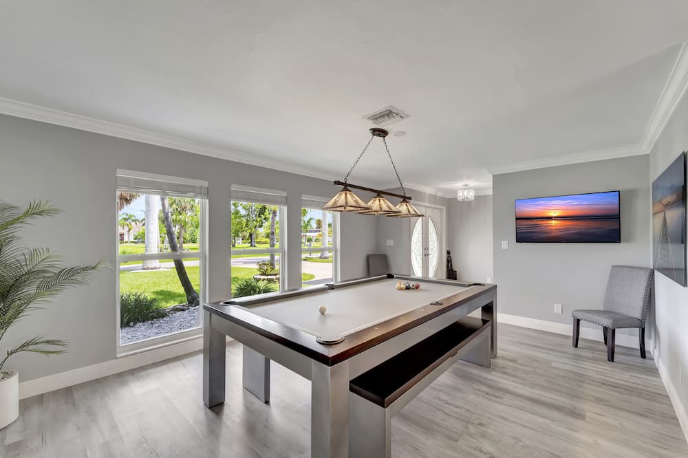 Photo of Bedroom in Fort Myers Shores