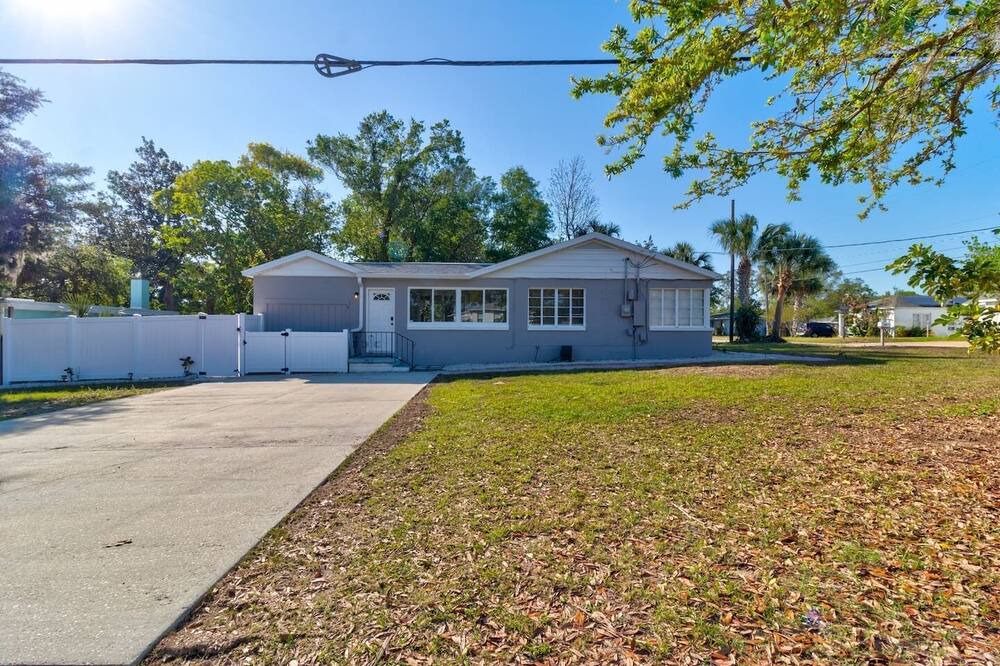 Photo of Outdoor in Kingston