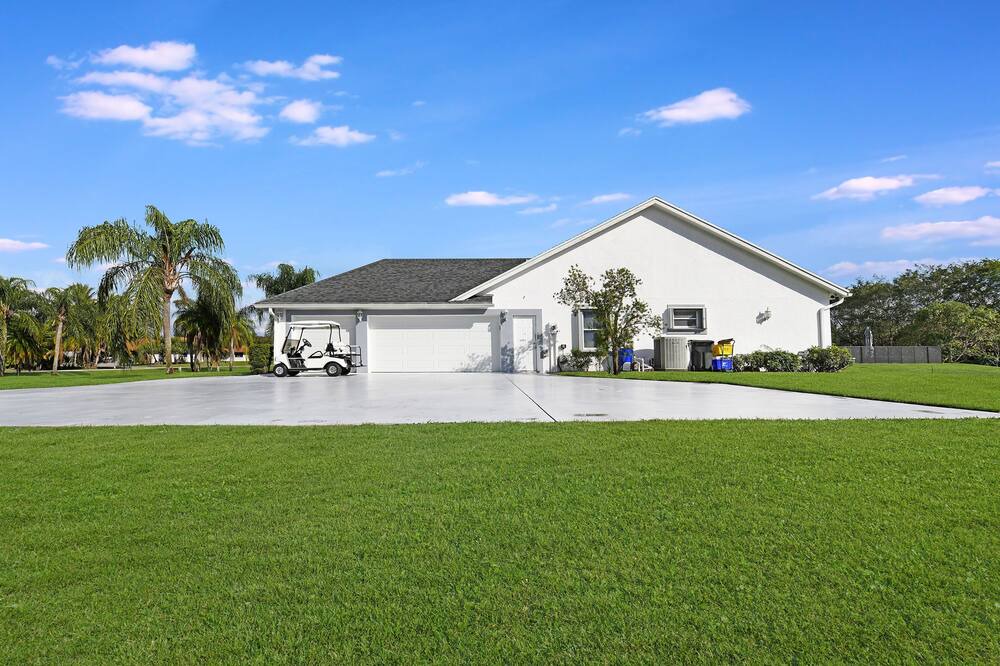Photo of Outdoor in Lake Worth
