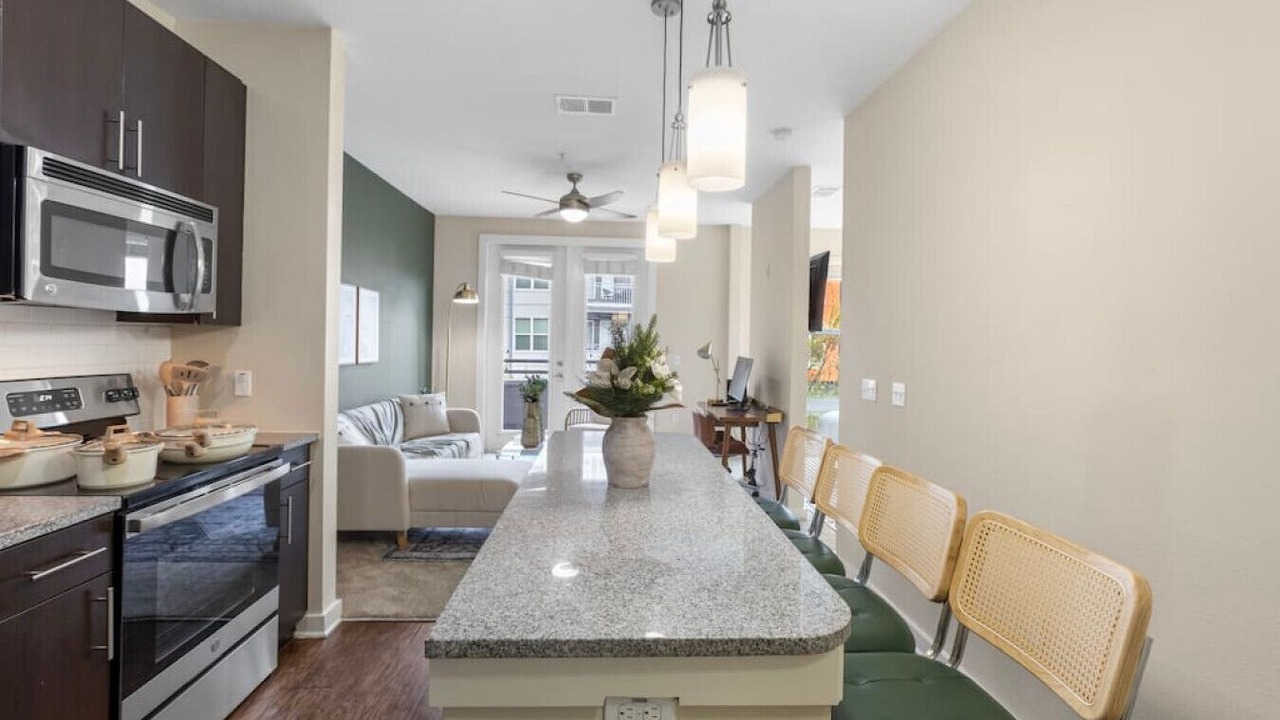 Photo of Kitchen in Courier City - Oscawana