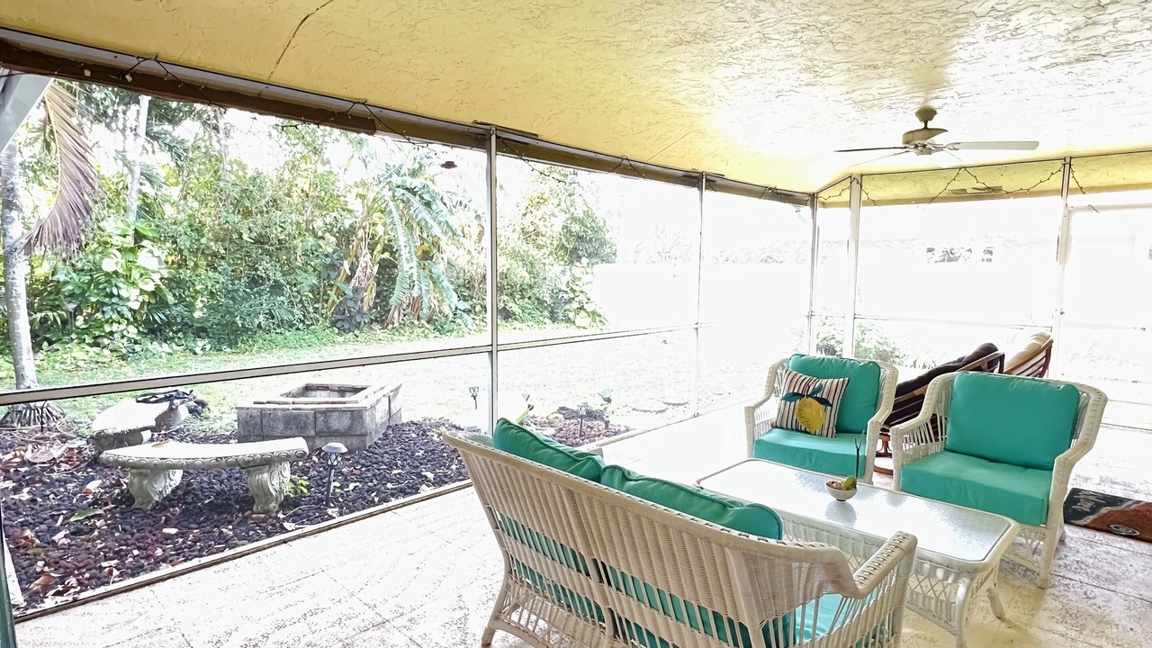 Photo of Outdoor in Greenview Shores