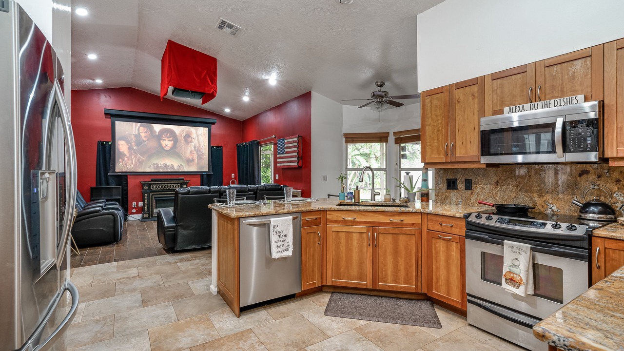 Photo of Kitchen in Greenview Shores