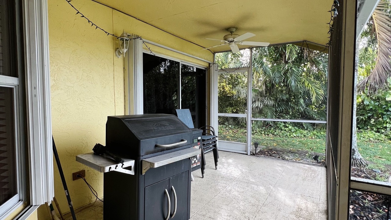Photo of Outdoor in Greenview Shores