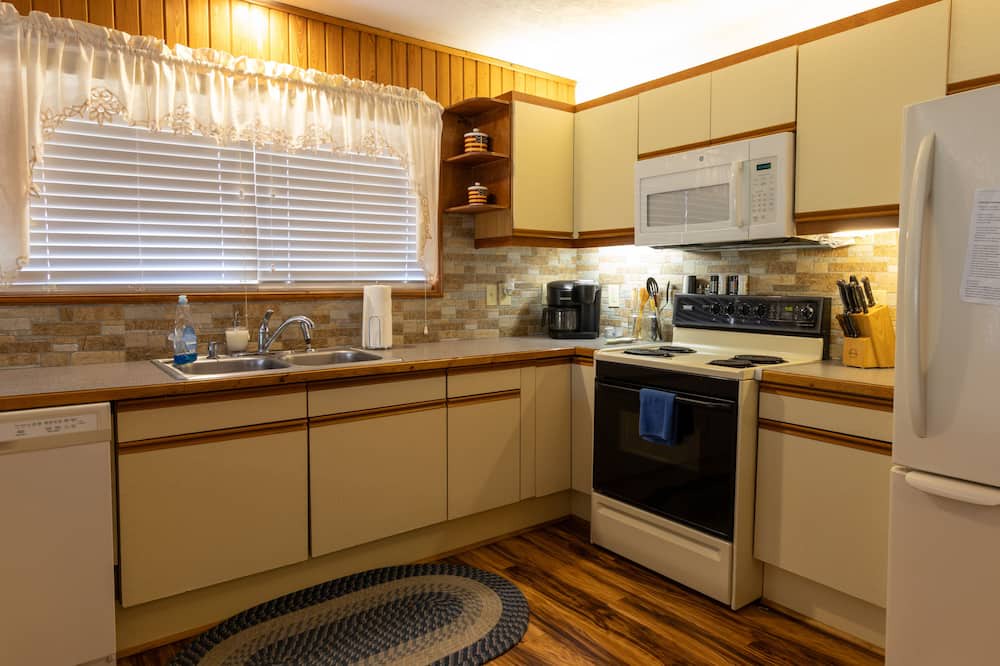 Photo of Kitchen in Bell