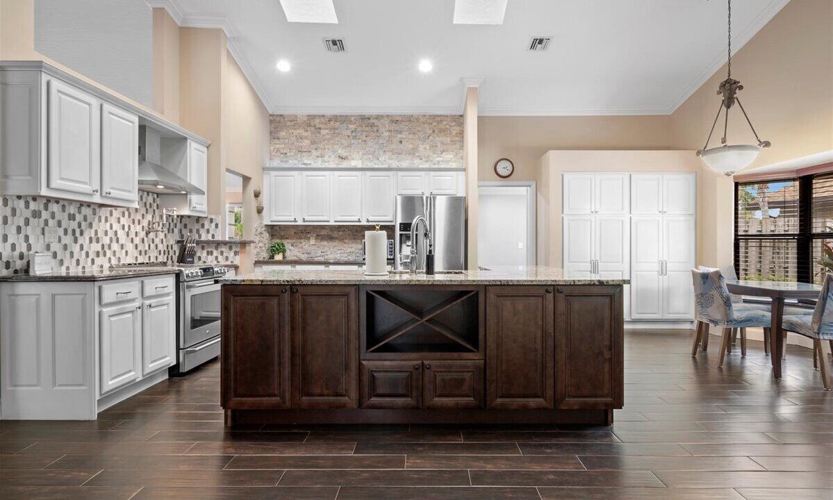 Photo of Kitchen in Greenview Shores