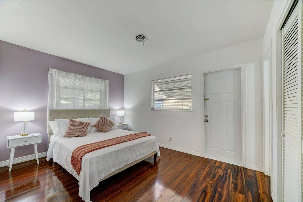 Photo of Bedroom in Poinciana Park