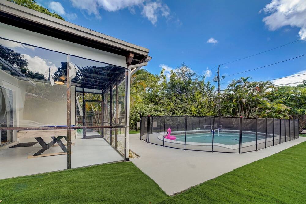 Photo of Outdoor in Poinciana Park