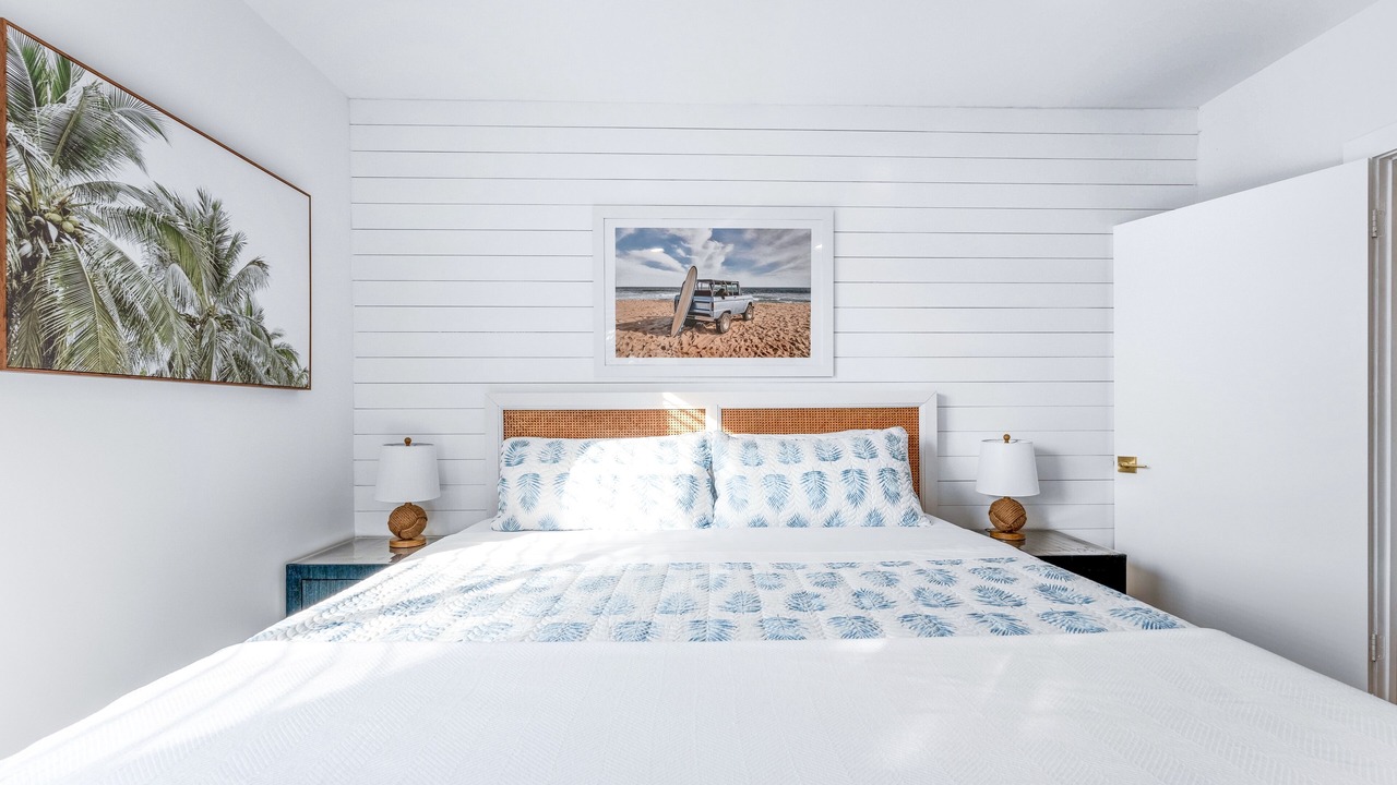 Photo of Bedroom in Jupiter Bay