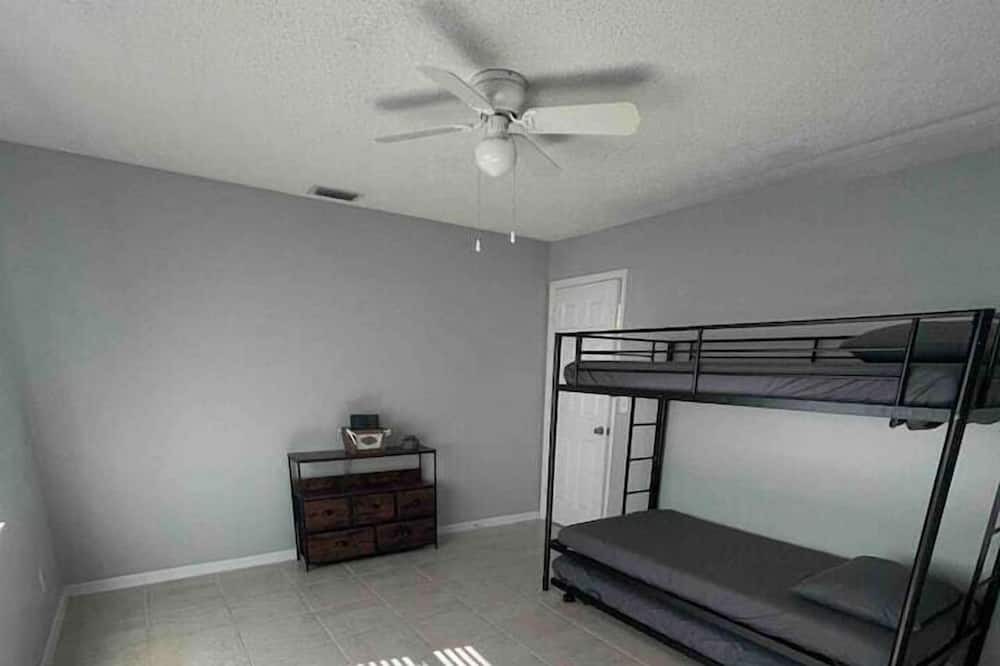 Photo of Others in Florida Ridge