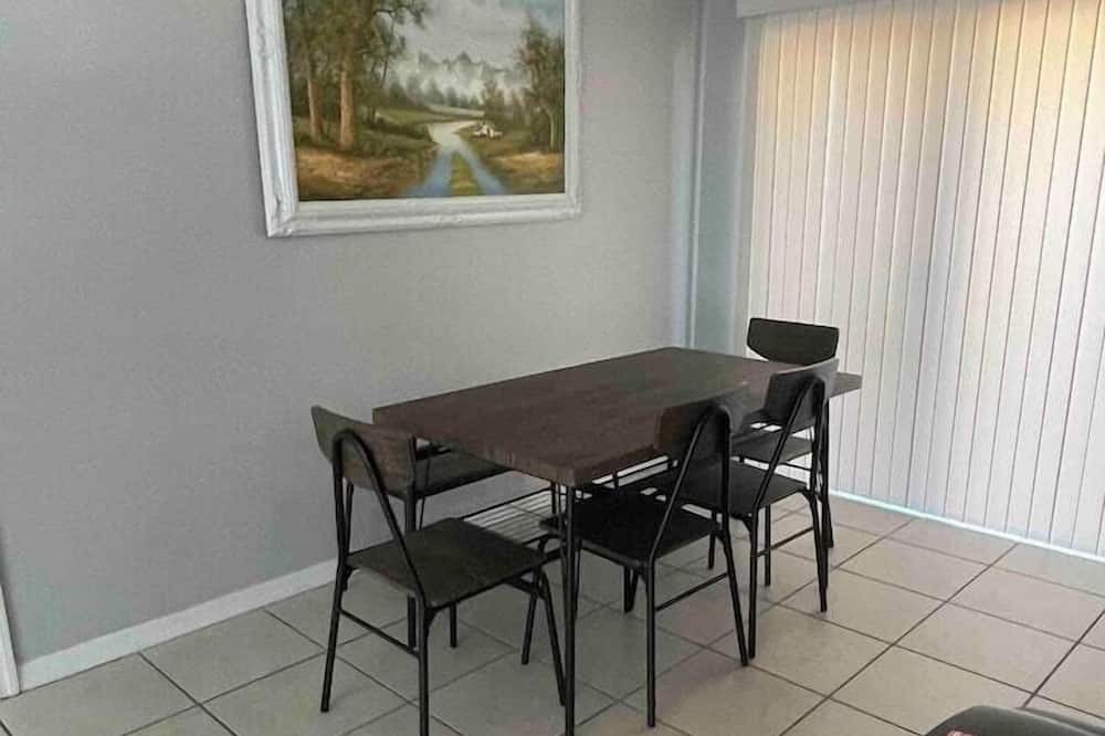 Photo of Others in Florida Ridge