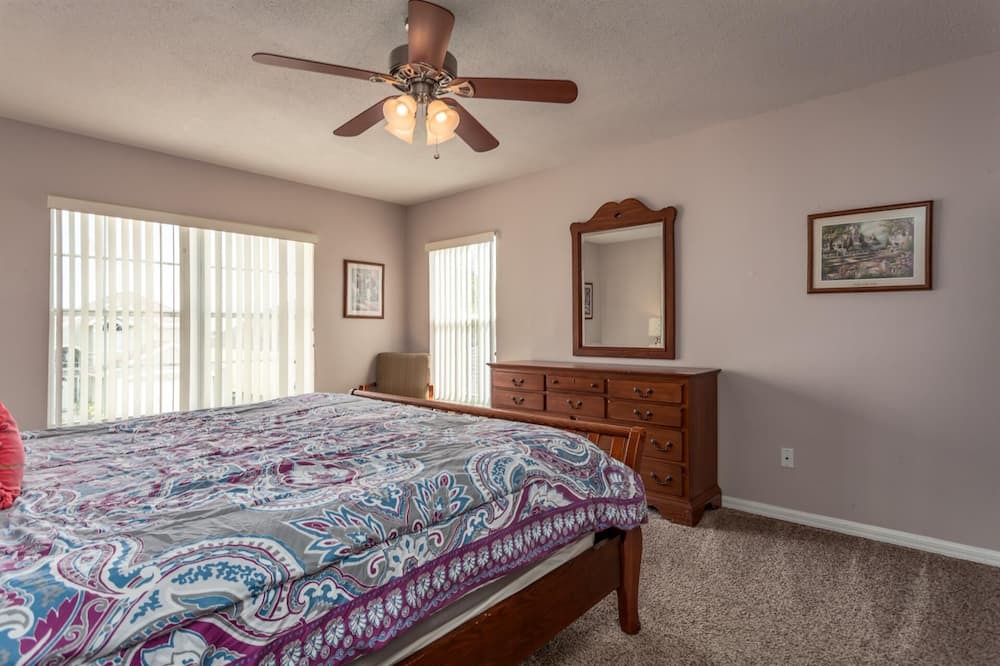 Photo of Others in Lake Davenport Estates