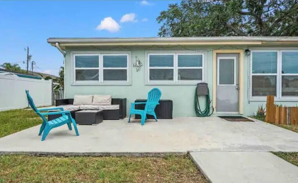 Photo of Outdoor in Hudson Beach Estates