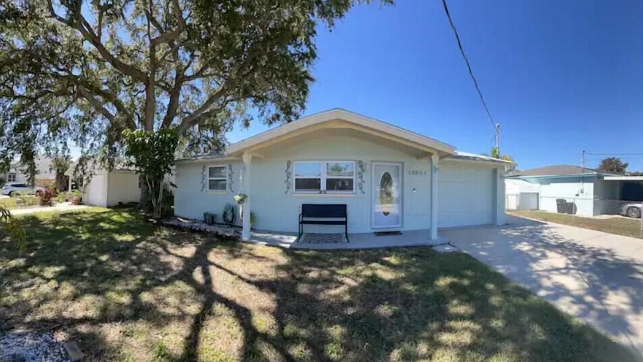 Photo of Outdoor in Hudson Beach Estates