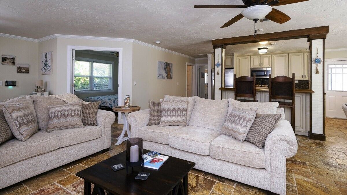 Photo of Others in Gulf Gate Estates