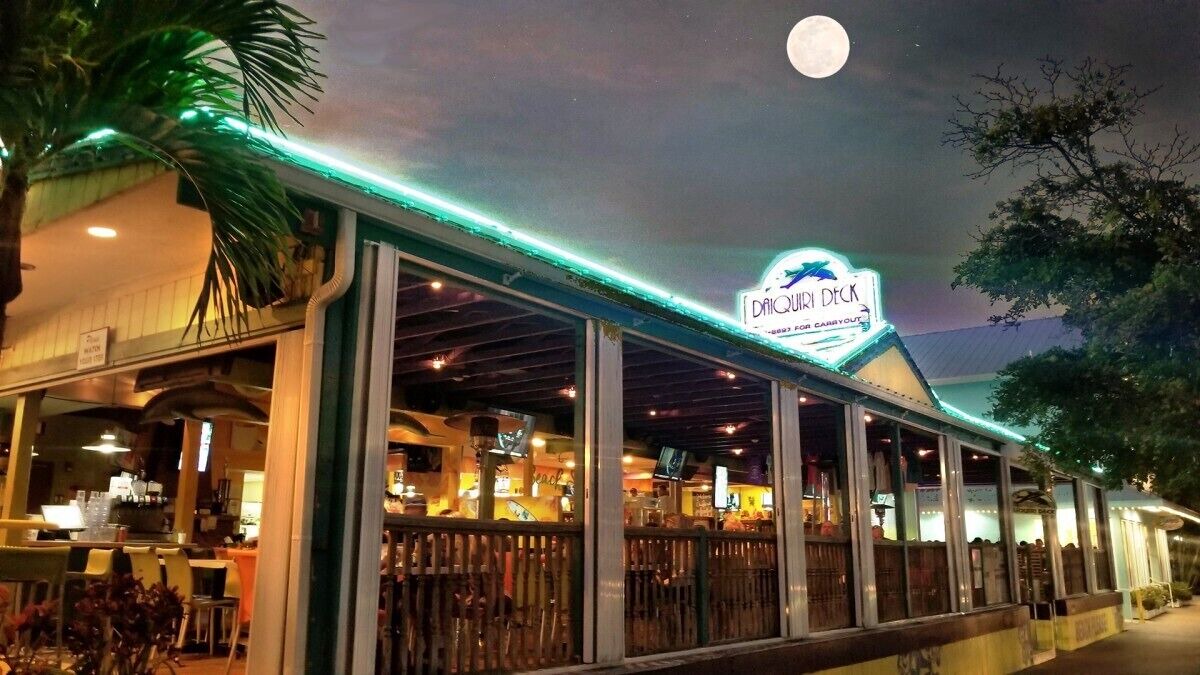 Photo of Outdoor in Gulf Gate Estates