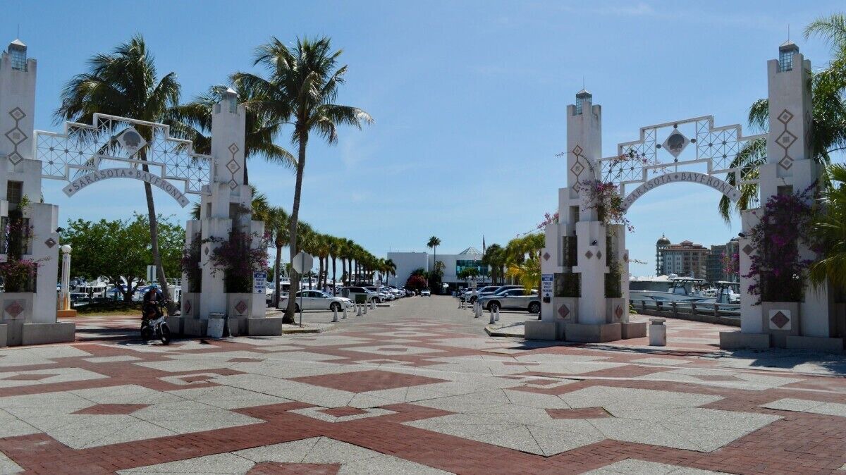 Photo of Others in Gulf Gate Estates