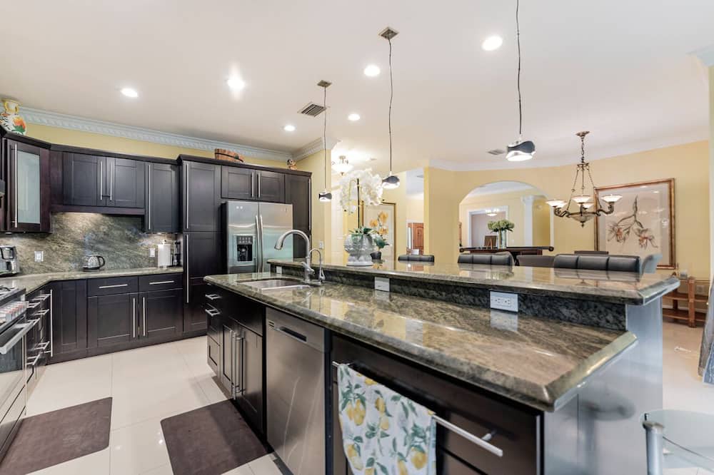 Photo of Kitchen in Southwest Ranches