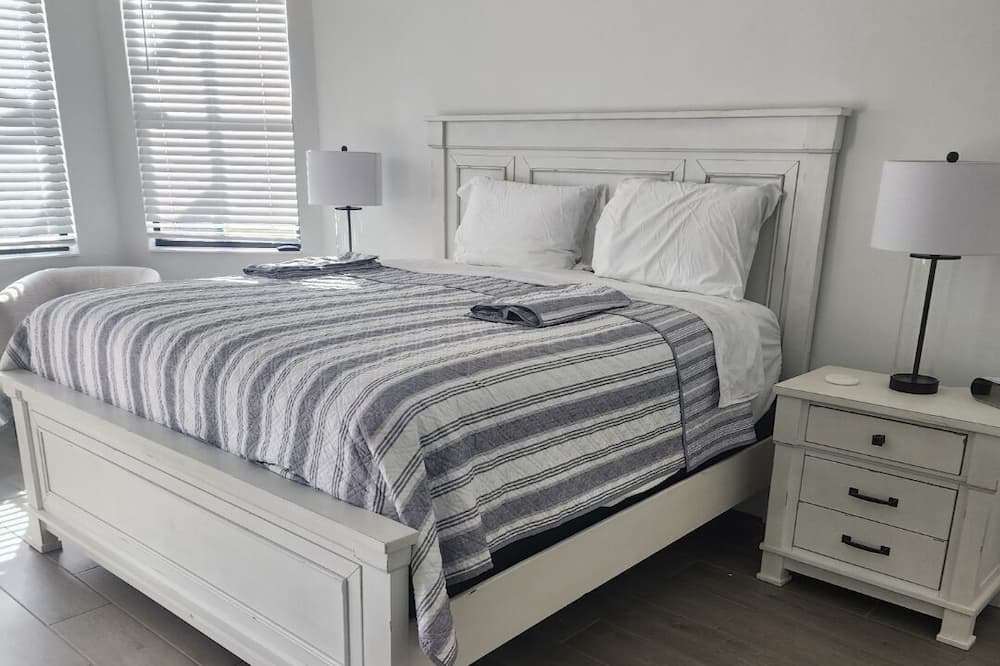Photo of Bedroom in Majestic Palms