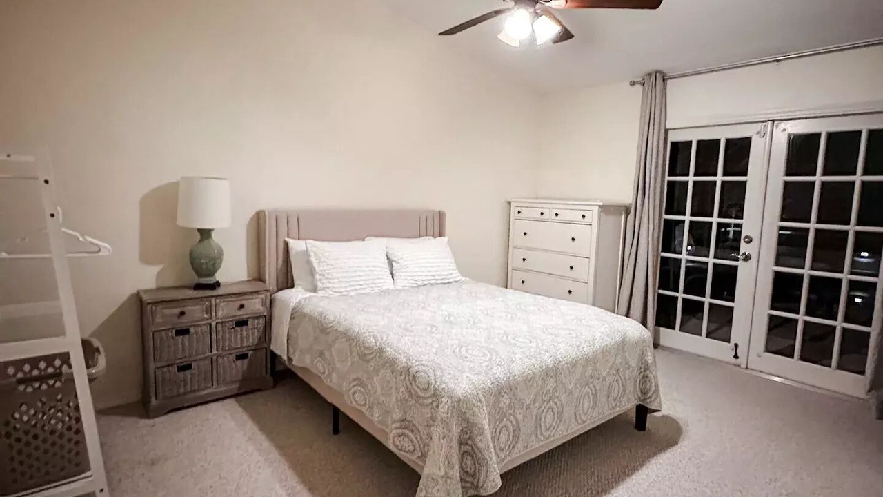 Photo of Bedroom in Skylake