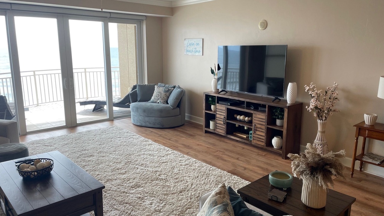 Photo of Livingroom in Daytona Beach