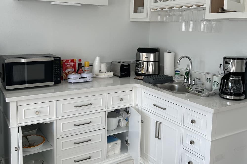 Photo of Kitchen in Fort George Island