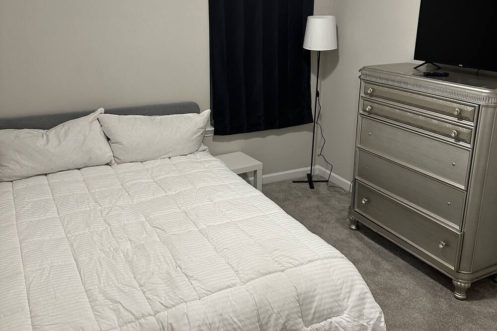 Photo of Bedroom in Union City