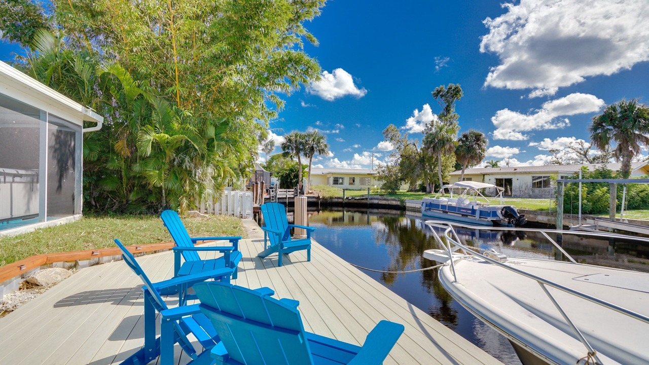 Photo of Outdoor in Lochmoor Waterway Estates