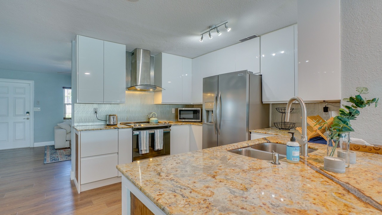 Photo of Kitchen in Lochmoor Waterway Estates