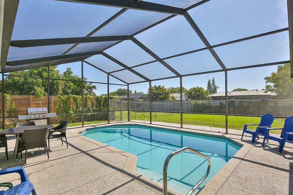 Photo of Outdoor in Gulf Gate Estates