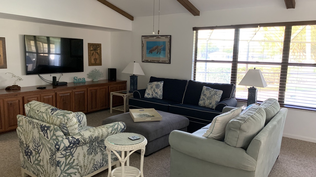 Photo of Livingroom in Lely Golf Estates