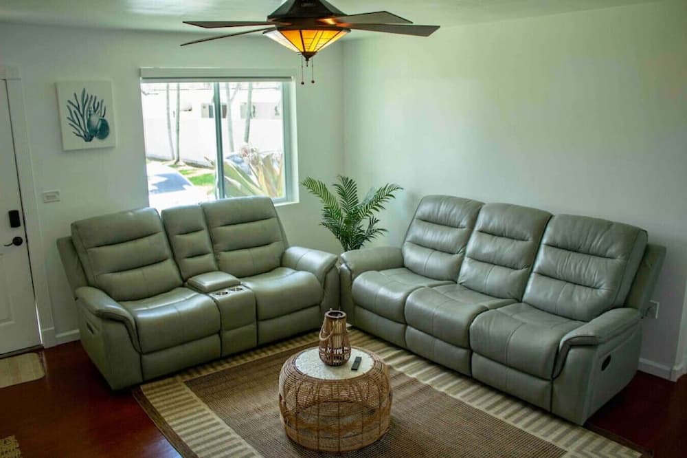 Photo of Others in Tamiami