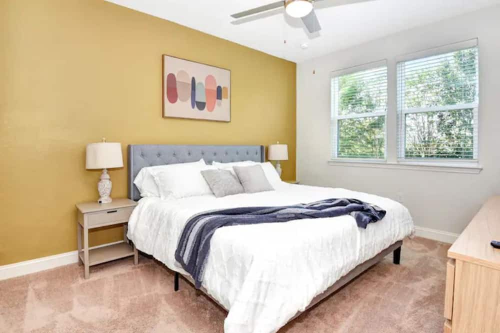 Photo of Bedroom in Daytona Beach