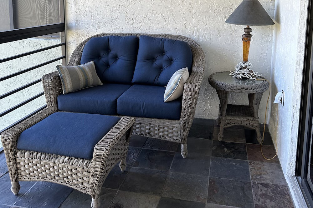 Photo of Patio Balcony in Laurel