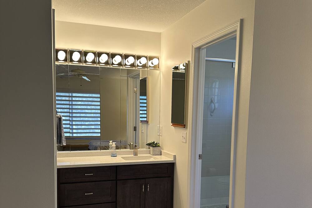 Photo of Bathroom in Laurel