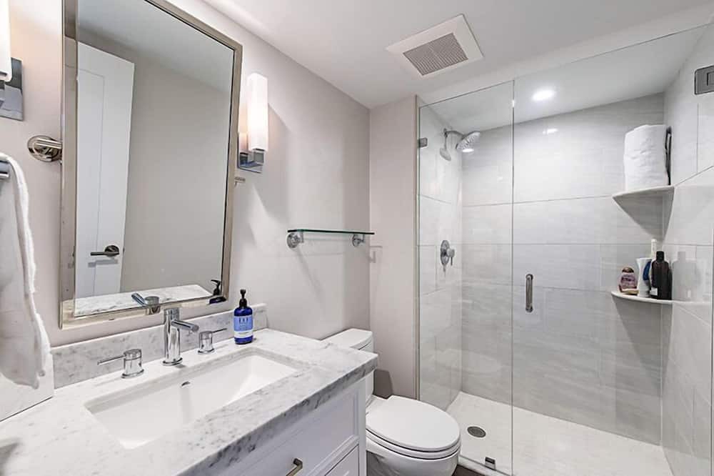 Photo of Bathroom in Coquina Sands